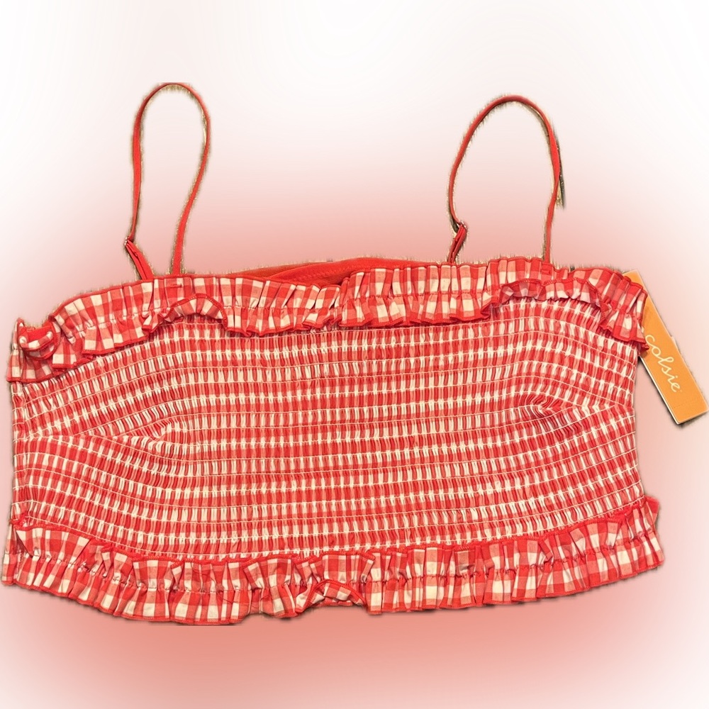 ❤️❤️Colsie Red and White Checkered Crop Top